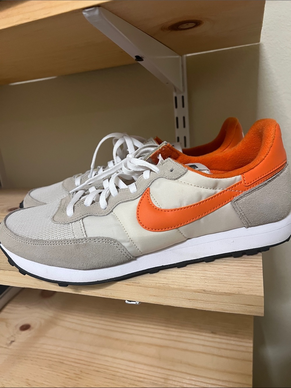 Nike Men’s Retro Runner Sneakers - Orange/Tan/White